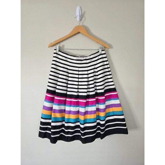 Banana Republic Pleated Skirt Multicolored Striped Size 8 Knee Length - Picture 2 of 8